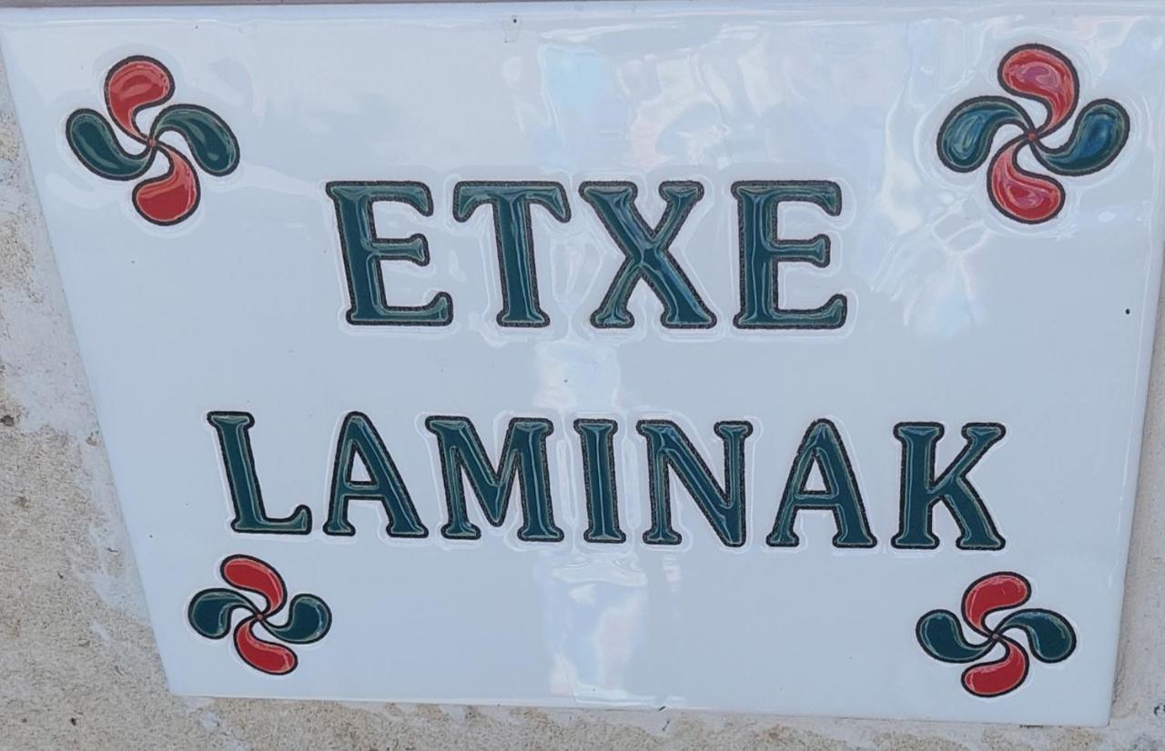 Etxe Laminak Bed & Breakfast Sisteron Exterior foto