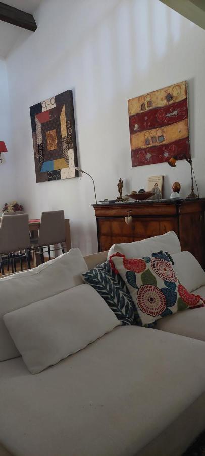 Etxe Laminak Bed & Breakfast Sisteron Exterior foto